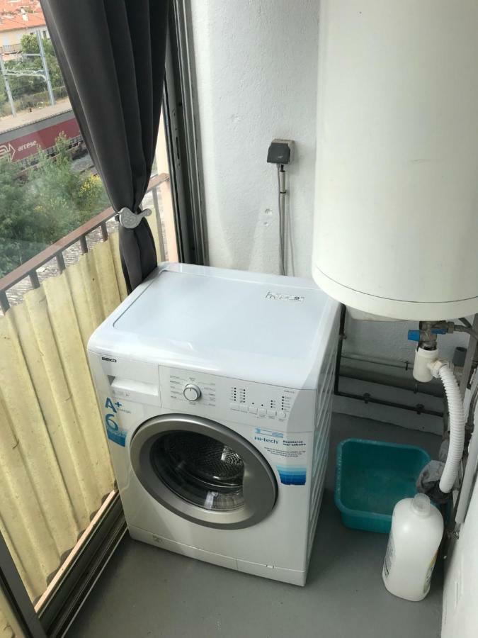 Appartement F4 Le Boulou Eksteriør billede