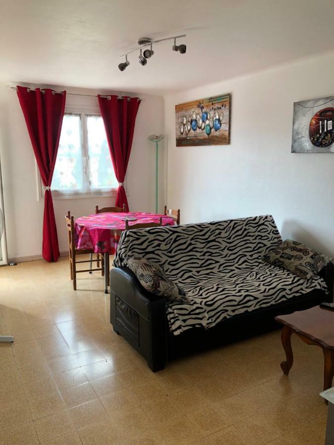 Appartement F4 Le Boulou Eksteriør billede
